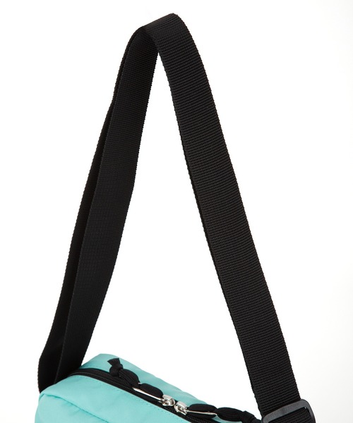 Champion（チャンピオン）の「champion/チャンピオン ショルダーバッグ オレゴン 4L No.63872（ショルダーバッグ・メンズ・ネイビー/ブラック/グリーン・FREE）」の11枚目の写真