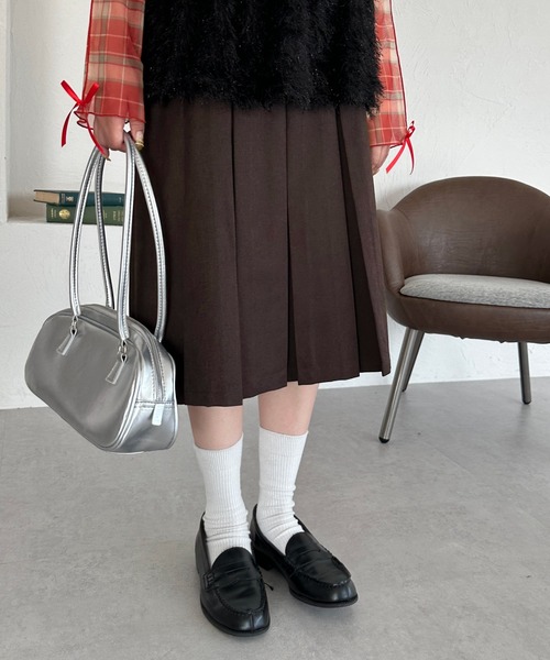 kutir（クティール）の「ラウンドショルダーボストンバッグ／kutirlune（ボストンバッグ・レディース・ブラック/シルバー・FREE）」の15枚目の写真