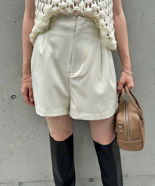 mline（エムライン）の「[mline]ショートパンツ（その他パンツ・レディース・チャコールグレー/ブラック/アイボリー・1/2）」の4枚目の写真