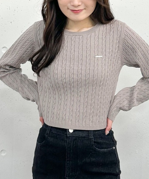 archives（アルシーヴ）の「ワンポイントケーブルニット（ニット/セーター・レディース・ブラック/ブラウン/グレー/アイボリー/ワイン・MEDIUM）」の8枚目の写真