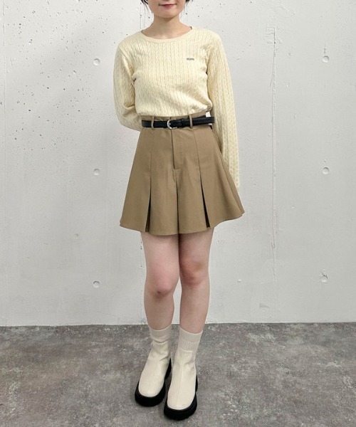 archives（アルシーヴ）の「ワンポイントケーブルニット（ニット/セーター・レディース・ブラック/ブラウン/グレー/アイボリー/ワイン・MEDIUM）」の17枚目の写真