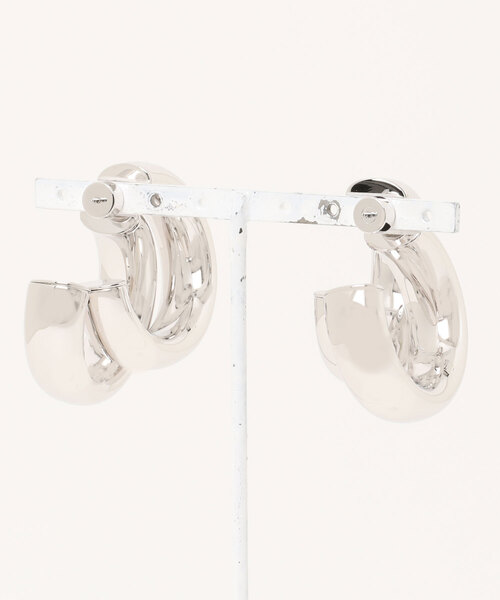 MICHAEL KORS(マイケルコース)の「マイケル・コース アクセサリー レディース ピアス MKJ842100040(イヤリング・レディース・Silver・FREE)」の7枚目の写真