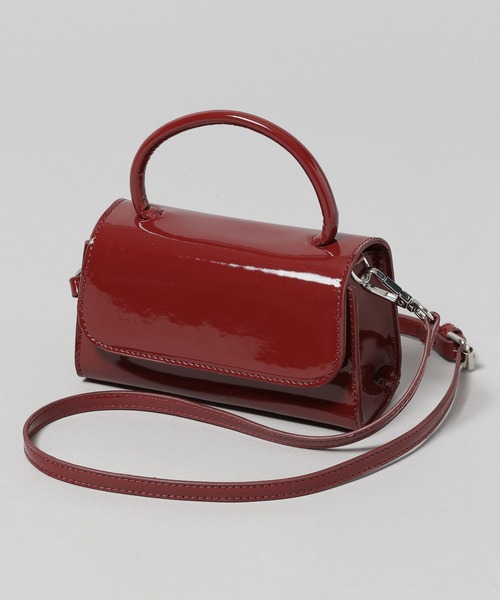 A part by（アパートバイ）の「エナメルミニバッグ（ショルダーバッグ・レディース・ブラウン/ブラック/レッド・FREE）」の2枚目の写真