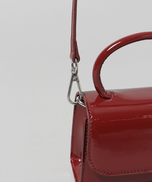 A part by（アパートバイ）の「エナメルミニバッグ（ショルダーバッグ・レディース・ブラウン/ブラック/レッド・FREE）」の16枚目の写真