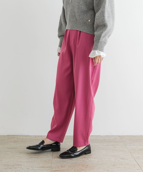 F by ROSSO(エフバイロッソ)の「F by ROSSO サテンストレッチカーブフォルムパンツ(その他パンツ・レディース・オフホワイト/ピンク・36/38)」の8枚目の写真