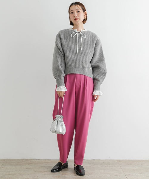F by ROSSO(エフバイロッソ)の「F by ROSSO サテンストレッチカーブフォルムパンツ(その他パンツ・レディース・オフホワイト/ピンク・36/38)」の10枚目の写真