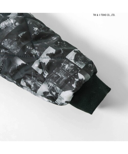 BREEZE（ブリーズ）の「【ゴジラ】 蓄光刺繍リバーシブルスカジャン（スカジャン・キッズ・ブラック・110/130/150）」の13枚目の写真