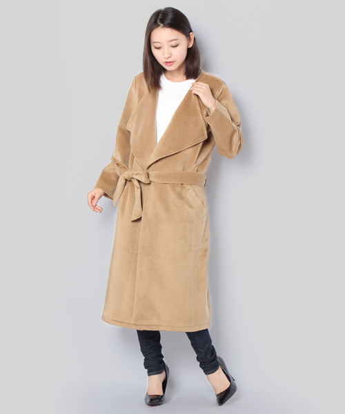 WHO'S WHO gallery(フーズフーギャラリー)の「【common.】WEB限定 裏地付きロングラップコート(ノーカラージャケット・レディース・グレー/ブラウン/カーキ・FREE)」の14枚目の写真