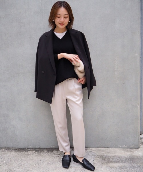 qualite（カリテ）の「アセテートサテンドロストパンツ/秋服/冬服/オフィスカジュアル（スラックス・レディース・ベージュ/ブラック/セージグリーン・36/38/40/34）」の12枚目の写真