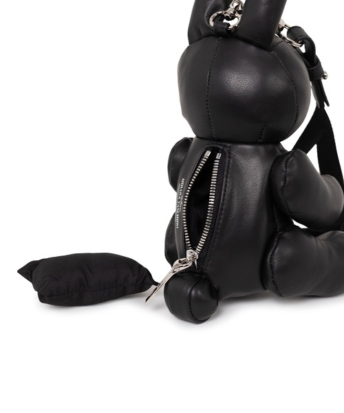 Maison MIHARA YASUHIRO（メゾンミハラヤスヒロ）の「"DOLLS" Rabbit Mini Bag（ショルダーバッグ・メンズ・ブラック・FREE）」の13枚目の写真