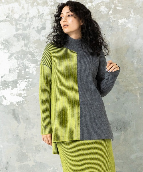 OSMOSIS(オズモーシス)の「畦ストライプタートルニットプルオーバー(ニット/セーター・レディース・ライトグレー/ダークグレー/ブラック・ONE SIZE)」の3枚目の写真