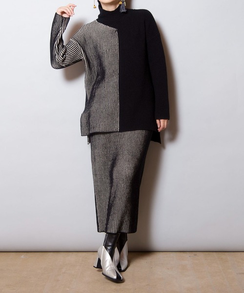 OSMOSIS(オズモーシス)の「畦ストライプタートルニットプルオーバー(ニット/セーター・レディース・ライトグレー/ダークグレー/ブラック・ONE SIZE)」の13枚目の写真