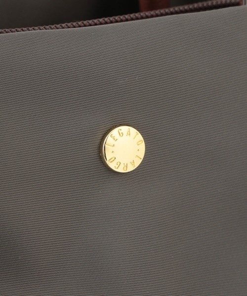 Legato Largo（レガートラルゴ）の「【Legato Largo/レガートラルゴ】肩楽ミニショルダーバッグ/撥水加工（ショルダーバッグ・レディース・ブラウン系その他3/グレー/ネイビー・FREE）」の7枚目の写真