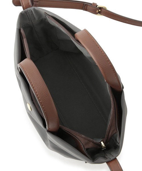 Legato Largo（レガートラルゴ）の「【Legato Largo/レガートラルゴ】肩楽ミニショルダーバッグ/撥水加工（ショルダーバッグ・レディース・ブラウン系その他3/グレー/ネイビー・FREE）」の17枚目の写真