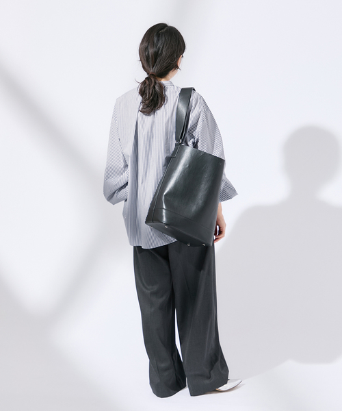journal standard L'essage（ジャーナルスタンダードレサージュ）の「スタンドカラーフリルシャツ（シャツ/ブラウス・レディース・ブルー/ネイビー/ブルー系その他・FREE）」の21枚目の写真