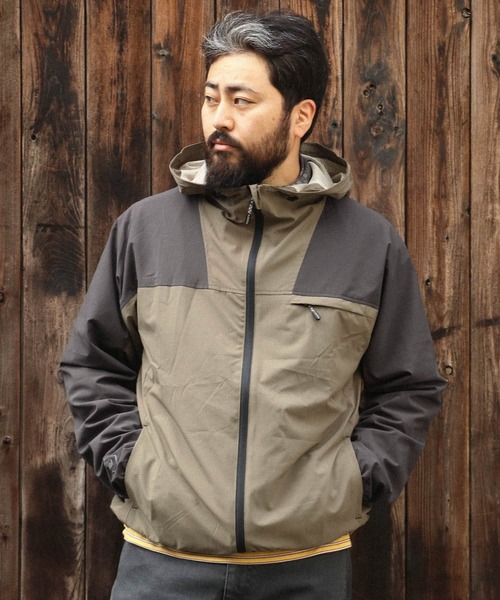 KRIFF MAYER（クリフメイヤー）の「クリーネスアクティブフードジャケット（マウンテンパーカー・メンズ・オリーブ/カラフル/チャコール/グレイッシュベージュ/アイボリー・LARGE/X-LARGE/MEDIUM）」の3枚目の写真