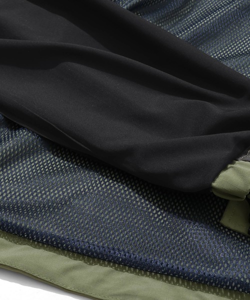 KRIFF MAYER（クリフメイヤー）の「クリーネスアクティブフードジャケット（マウンテンパーカー・メンズ・オリーブ/カラフル/チャコール/グレイッシュベージュ/アイボリー・LARGE/X-LARGE/MEDIUM）」の17枚目の写真