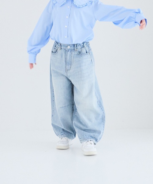 LOWRYS FARM（ローリーズファーム）の「デニムコクーンパンツ　260007（デニムパンツ・キッズ・ブルー/ライトブルー・110cm/120cm/130cm/140cm/150cm）」の19枚目の写真