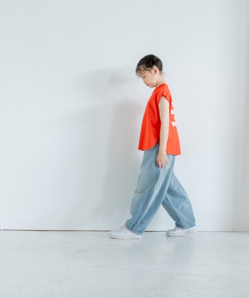 LOWRYS FARM（ローリーズファーム）の「デニムコクーンパンツ　260007（デニムパンツ・キッズ・ブルー/ライトブルー・110cm/120cm/130cm/140cm/150cm）」の10枚目の写真