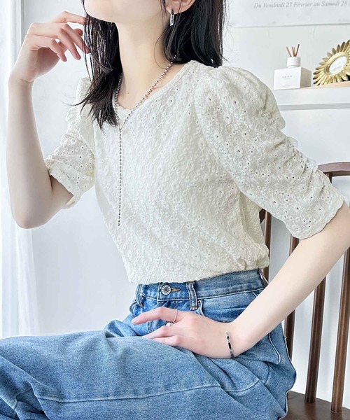 classicalelf（クラシカルエルフ）の「着るだけで華やかに。ふくれジャガード袖タックギャザープルオーバー（半袖）（Tシャツ/カットソー・レディース・アイボリー/ブラック/オフホワイト・SMALL/MEDIUM/LARGE/X-LARGE）」の14枚目の写真