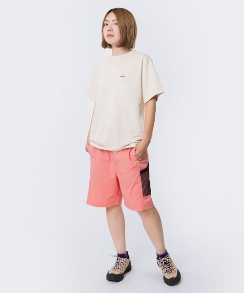 KEEN(キーン)の「NYLON STRETCH MESH SHORTS / ナイロン ストレッチ メッシュ ショーツ / ハーフパンツ(その他パンツ・レディース・コーラル・M/S/L/XL)」の6枚目の写真