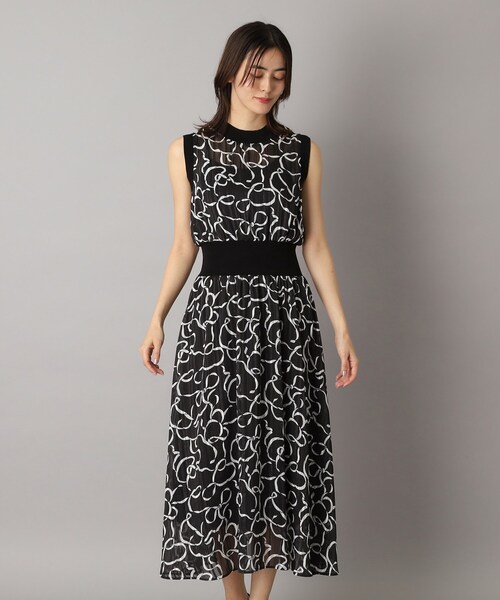 DRESSTERIOR（ドレステリア）の「シアーリボンテーププリントドレス（ワンピース・レディース・ブラック系・36/34/38）」の5枚目の写真