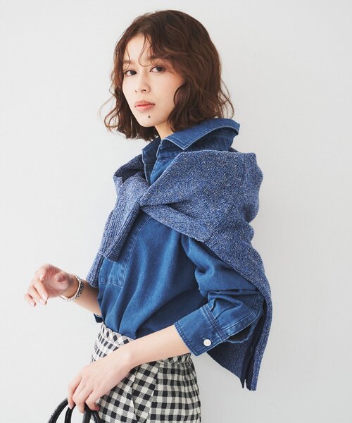 UNTITLED(アンタイトル)の「ボウタイ付きデニムシャツ(シャツ/ブラウス・レディース・ブルー/サックスブルー・44/48/00/01/02/03/04)」の5枚目の写真