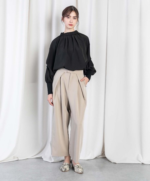 RAW FUDGE（ローファッジ）の「タックパフスリーブブラウス（シャツ/ブラウス・レディース・ブラック/サックスブルー/オフホワイト・M）」の10枚目の写真