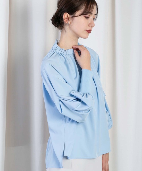 RAW FUDGE（ローファッジ）の「タックパフスリーブブラウス（シャツ/ブラウス・レディース・ブラック/サックスブルー/オフホワイト・M）」の13枚目の写真