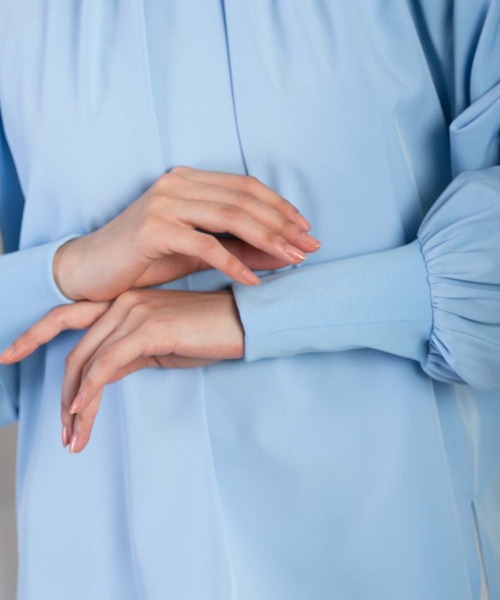 RAW FUDGE（ローファッジ）の「タックパフスリーブブラウス（シャツ/ブラウス・レディース・ブラック/サックスブルー/オフホワイト・M）」の20枚目の写真