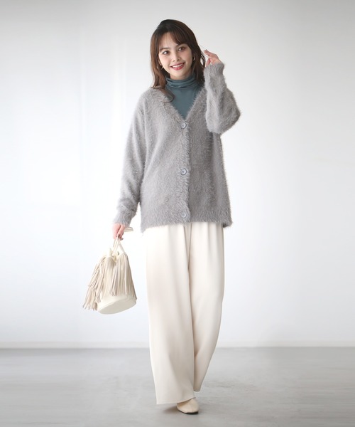 Ehre style(エーレスタイル)の「どの色が好き?気分上げインナー(Tシャツ/カットソー・レディース・ブラウン/グリーン/ボルドー/チャコールグレー・FREE)」の20枚目の写真