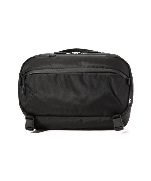 Aer(エアー)の「Aer(エアー)Travel Sling 2 X-Pac AER-91023(ショルダーバッグ・メンズ・ブラック・F)」の2枚目の写真