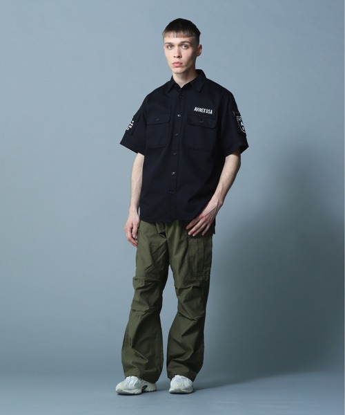 AVIREX（アヴィレックス）の「BASIC FATIGUE SHORT SLEEVE SHIRT / ベーシック ファティーグ 半袖シャツ / AVIREX / アヴィレックス（シャツ/ブラウス・メンズ・ブラック/ホワイト系その他/オリーブ/カーキ/グレー系カモフラージュ/ホワイト/ネイビー・LARGE/XX-LARGE/MEDIUM/X-LARGE）」の13枚目の写真