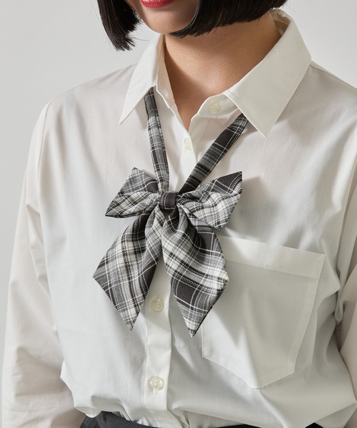 WEGO（ウィゴー）の「WEGO/チェックスクールリボン（蝶ネクタイ・レディース・ホワイト系その他3/ブラック系その他2/ブラック系その他3/グレー系その他2/ブルー系その他2/ブルー系その他3/パープル系その他2/ホワイト系その他2/その他1/その他2/その他3/パープル系その他3/レッド系その他2/グレー系その他3/その他6/ブラウン系その他3/レッド系その他3/ベージュ系その他2/その他5/ブラウン系その他2/その他4・FREE）」の4枚目の写真