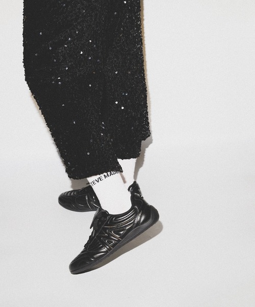 STEVE MADDEN（スティーブマデン）の「ローカットスニーカー/S.MADDEN FREEKICK-VS（スニーカー・レディース・シルバー/ブラック×シルバー/モカ/ホワイト×シルバー・22.5cm/23.0cm/23.5cm/23.5-24/24.0cm/24.5cm/24.5㎝）」の13枚目の写真