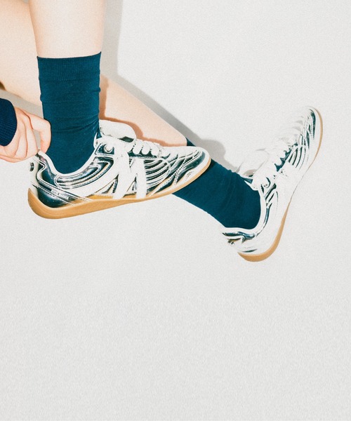 STEVE MADDEN（スティーブマデン）の「ローカットスニーカー/S.MADDEN FREEKICK-VS（スニーカー・レディース・シルバー/ブラック×シルバー/モカ/ホワイト×シルバー・22.5cm/23.0cm/23.5cm/23.5-24/24.0cm/24.5cm/24.5㎝）」の15枚目の写真