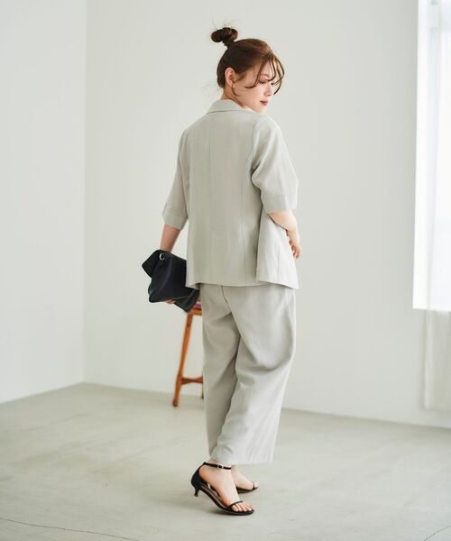 le.coeur blanc(ルクールブラン)の「《手洗い可能》タンブラーブッチャータックワイドパンツ(その他パンツ・レディース・ネイビー/チャコールグレー/ライトグレー・36/38)」の5枚目の写真