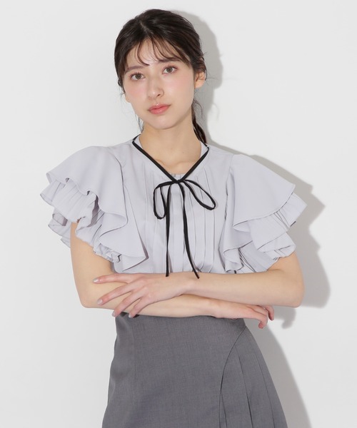 JILL by JILL STUART（ジルバイジルスチュアート）の「◇フロントタックフレアスリーブブラウス（シャツ/ブラウス・レディース・ブルー/ホワイト/ピンク・FREE）」の6枚目の写真