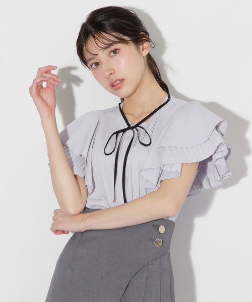 JILL by JILL STUART（ジルバイジルスチュアート）の「◇フロントタックフレアスリーブブラウス（シャツ/ブラウス・レディース・ブルー/ホワイト/ピンク・FREE）」の5枚目の写真