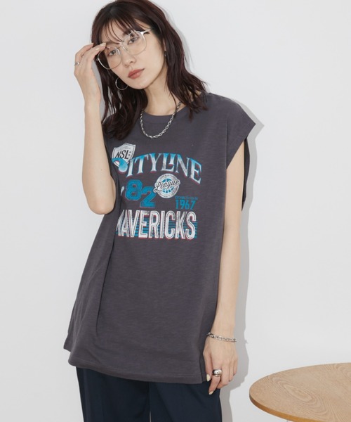 Auntie Rosa Holiday(アンティローザホリデー)の「ルーズロゴノースリTEE(Tシャツ/カットソー・レディース・チャコールグレー/オフホワイト・FREE)」の3枚目の写真
