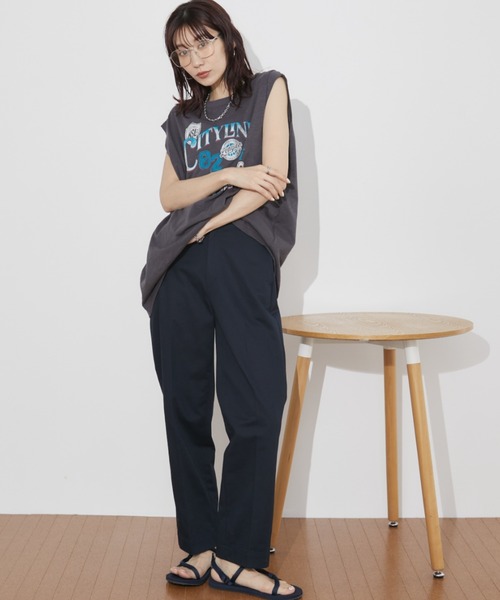 Auntie Rosa Holiday(アンティローザホリデー)の「ルーズロゴノースリTEE(Tシャツ/カットソー・レディース・チャコールグレー/オフホワイト・FREE)」の7枚目の写真