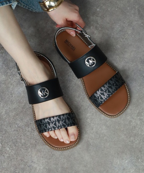 MICHAEL KORS（マイケルコース）の「【MICHAEL KORS/マイケルコース】 JAGGER MAXSON / ジャガーマクソン ストラップ サンダル（サンダル・レディース・ブラック/ブラウン/ホワイト/ベージュ・22.5cm/23cm/23.5cm）」の11枚目の写真