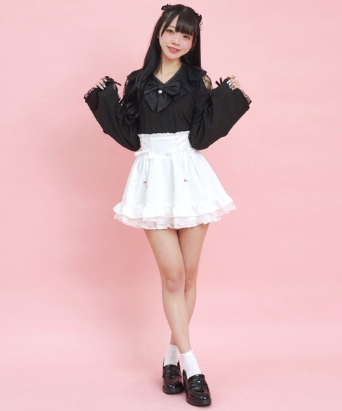 Secret Honey(シークレットハニー)の「袖スリットVネックトップス(Tシャツ/カットソー・レディース・オフホワイト/ブラック・FREE)」の13枚目の写真