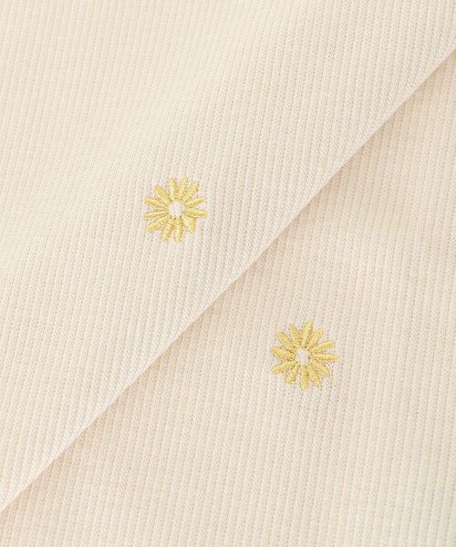 MAJESTIC LEGON（マジェスティックレゴン）の「ガーリーモチーフエンブロイダリーT（Tシャツ/カットソー・レディース・ピンク系その他2/ホワイト系その他2/ブラック系その他/ホワイト系その他・MEDIUM）」の16枚目の写真