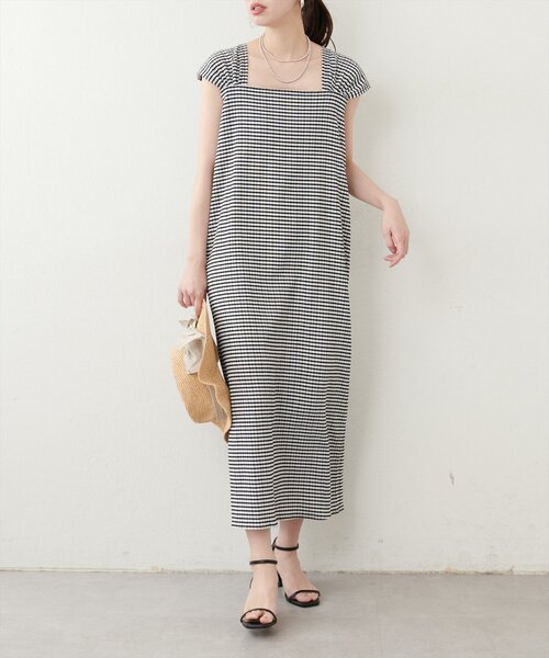 natural couture(ナチュラルクチュール)の「リボンベルト付きワンピース(ワンピース・レディース・ブラック系その他/レッド系その他/ブルー/ブラック・FREE)」の14枚目の写真