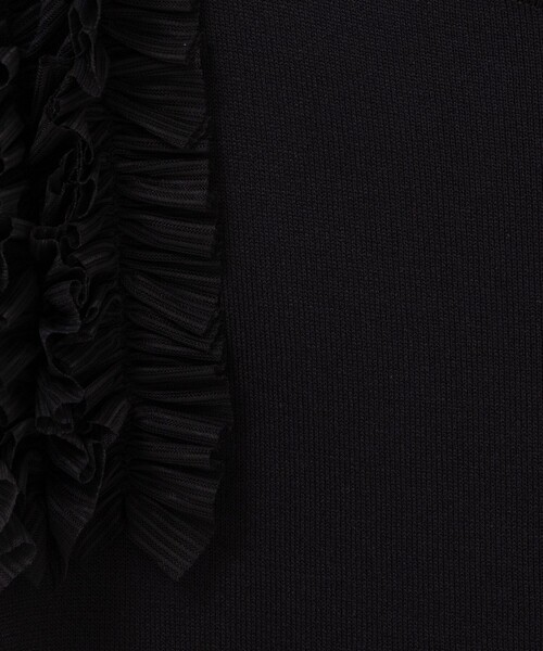 NOLLEY’S（ノーリーズ）の「【PR阿部☆別注】《手洗い可能》肩フリルノースリーブプルオーバーニット（ニット/セーター・レディース・ブラック/オフホワイト/グレイッシュベージュ・38）」の5枚目の写真