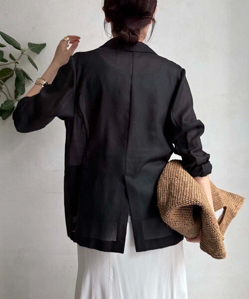 DouDou（ドゥドゥ）の「強撚シアーダブルジャケット（テーラードジャケット・レディース・ベージュ/ネイビー/ブラック・FREE）」の10枚目の写真