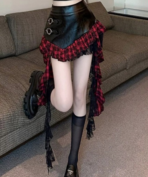 .KOM（ドットコム）の「『.KOM/ドットケーオーエム』チェックレイヤードスカート【Y】【CN】（スカート・レディース・ブラック×ホワイト/ブラック×レッド・L/M/S）」の2枚目の写真