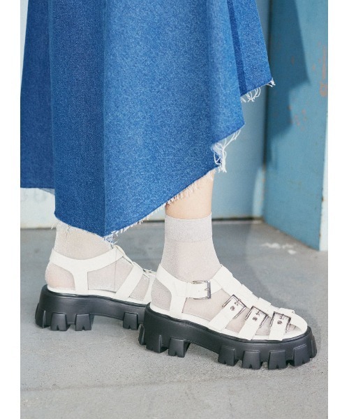 COEL(コエル)の「ベルトグルカサンダル(サンダル・レディース・ホワイト/ブラック/カーキ・35/37/39)」の5枚目の写真