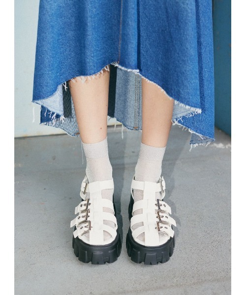 COEL(コエル)の「ベルトグルカサンダル(サンダル・レディース・ホワイト/ブラック/カーキ・35/37/39)」の7枚目の写真